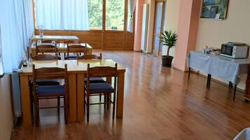 Tweepersoonskamer (Double Room With Terrace) | Dineerruimte