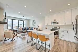 Fridge, microwave, stovetop, dishwasher - Newly-Built Lakeside Gem w/ Community Perks! (Huntsville)