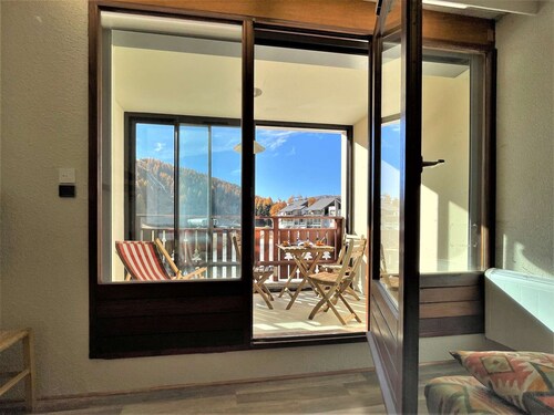 Studio with Mountain Views, Near Slopes & Shuttle Bus