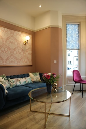 Living area - No. 9 The Folly (Southport)
