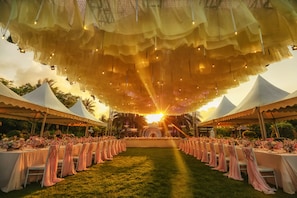 Outdoor wedding area - Wanda Reign Resort & Villa Haitang Bay (Sanya)