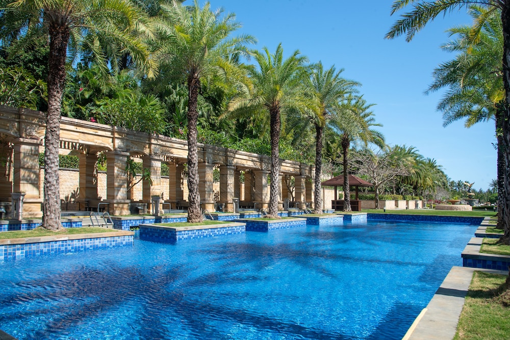 Conrad Sanya Haitang Bay by null