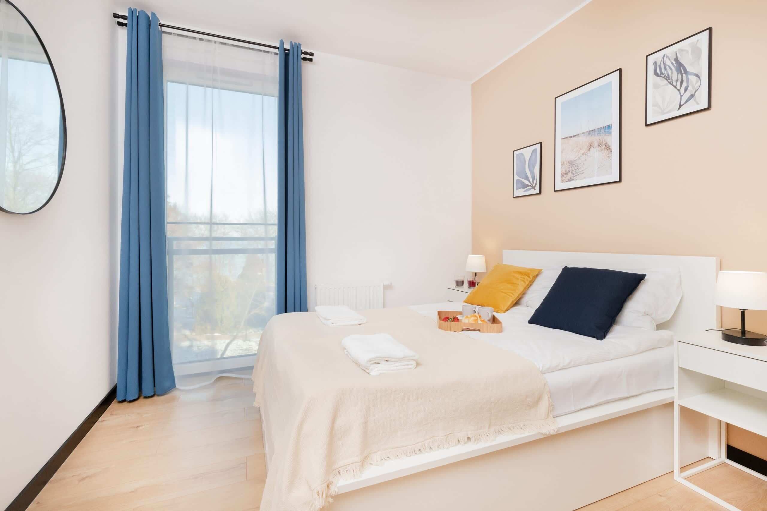 2 bedrooms, iron/ironing board, travel cot, WiFi