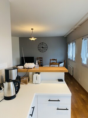 Interior - LES DRUIDES - 2 Chambres, Carnac Plage - T5 (Carnac)