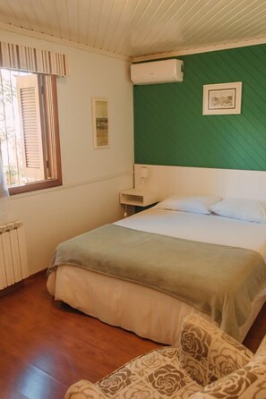 Luxury Double Room | Free WiFi - Pousada Villa Cantaloa (Gramado)