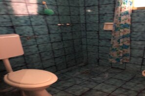 Badekar og bidé
