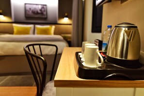 Superior Double Room (Basement Floor) | Egyptian cotton sheets, premium bedding, down comforters, minibar - The Row Taksim Hotel (Istanbul)