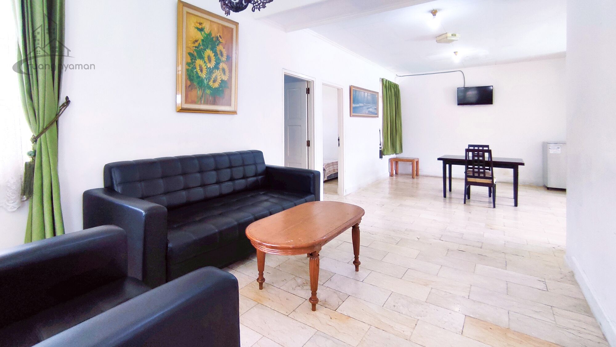 Villa, 3 camere da letto (1 bathroom) | Area soggiorno | TV 32 pollici con canali via cavo