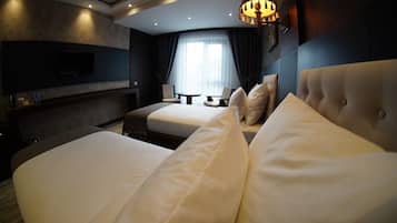 In-room safe, soundproofing, free WiFi