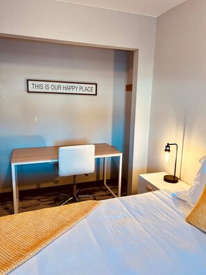2 bedrooms, desk, iron/ironing board, free WiFi