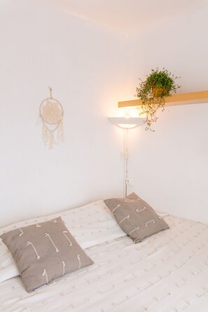 2 habitaciones, tabla de planchar con plancha y wifi gratis 