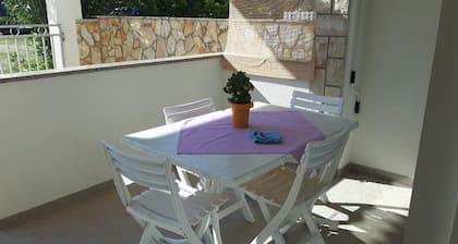 5 minutes away from amusement park Family apartment with terrace