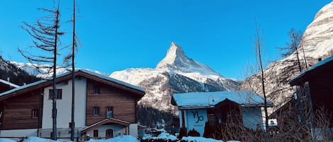 One-Bedroom Apartment with Matterhorn View | View from room