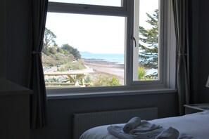 2 bedrooms, free WiFi