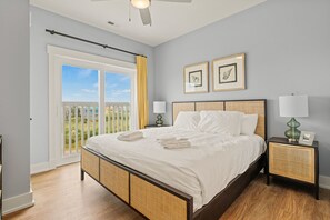 10 عدّة غرف نوم ومكواة/لوح كي وواي فاي مجانًا وملاءات أسرّة