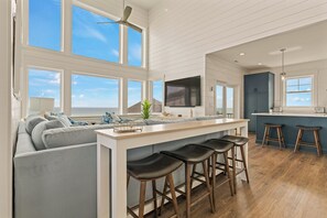 TV, video games, DVD player, video library - MerSea OF 10 BR + Pets Stay Free! (Hatteras)