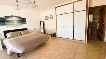 4 bedrooms, internet