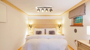 2 Schlafzimmer, Reisekinderbett, WLAN, Bettwäsche