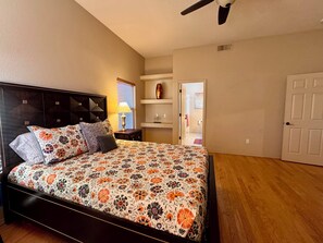 3 間睡房、書桌、熨斗/熨衫板、免費 Wi-Fi