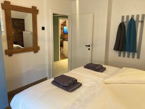 3 Schlafzimmer, kostenloses WLAN, Bettwäsche