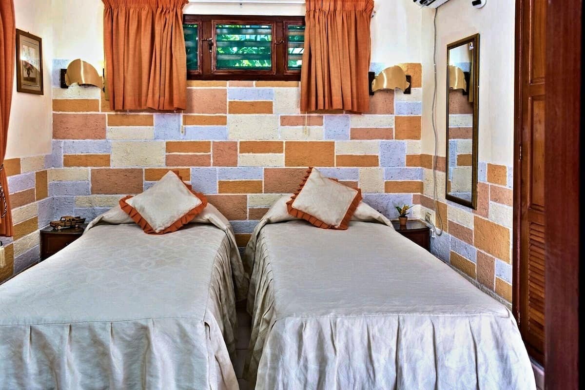 Chambre classique avec lits jumeaux