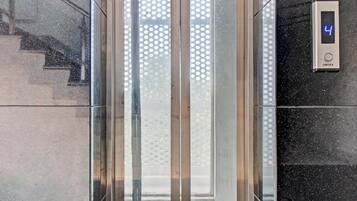 ์๋ฆฌ๋ฒ ์ดํฐ