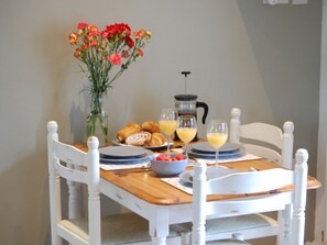 Cottage | Interior