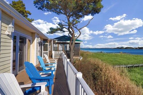 Heron's Cove on Salt Meadow | Bayfront Views, Dock, King Suites, Fireplace + Pet Friendly