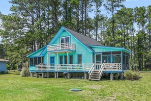 Exterior - High Tide - Shared water access; Screened porches! (Chincoteague Island)
