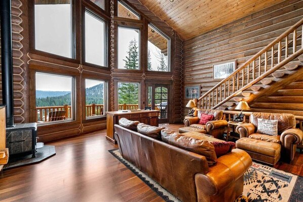 Smart TV, fireplace, DVD player, foosball