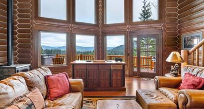 Spacious Lake Wenatchee Estate With Expansive Deck