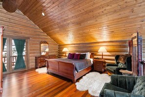 3 dormitorios, tabla de planchar con plancha, cuna de viaje