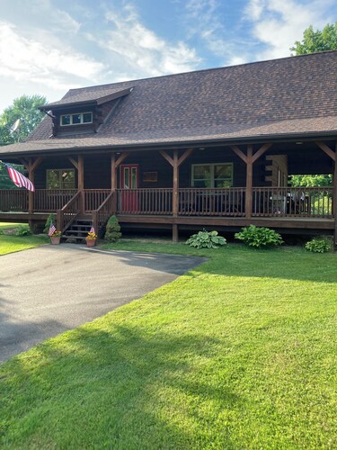 Pymatuning Lake Log Home