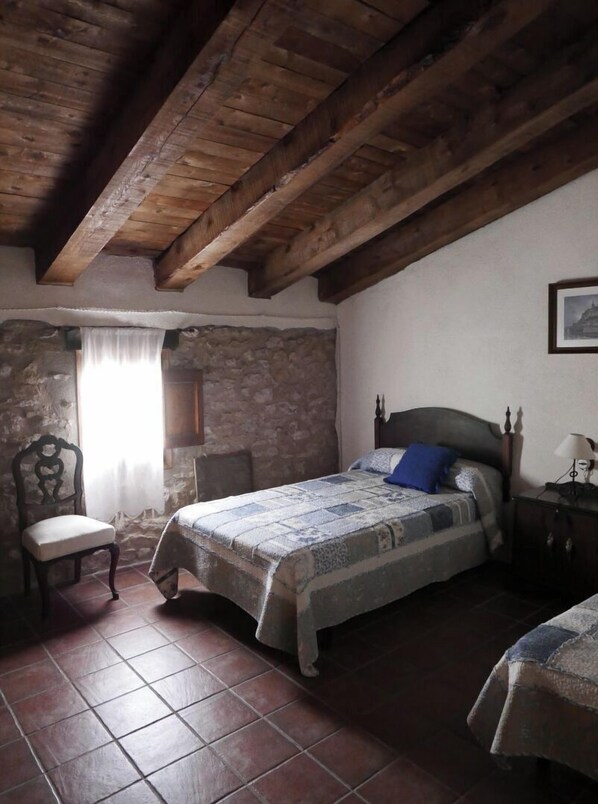 2 bedrooms, free WiFi