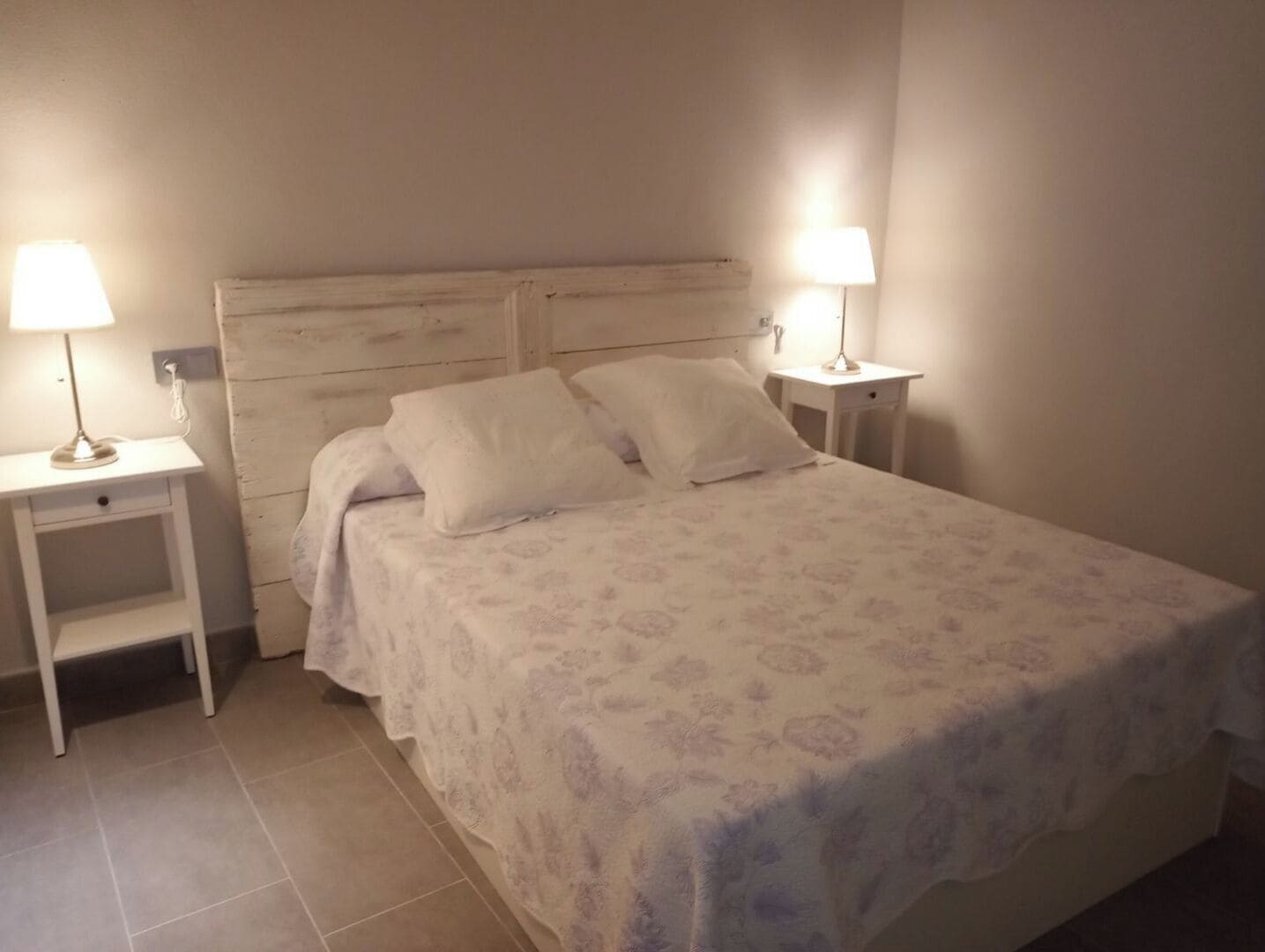 3 chambres, Wi-Fi gratuit, draps fournis