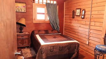 Cabaña básica (Flamingo) | 3 habitaciones, wifi gratis y ropa de cama