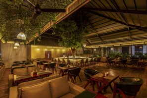 Bar (en la propiedad)