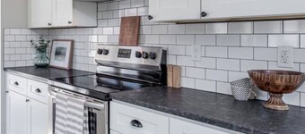 Entire home 3B/3B 2356 sq.ft