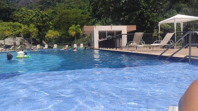 Apt near Rio Centro 1.3km, with lots of leisure and entertainment.