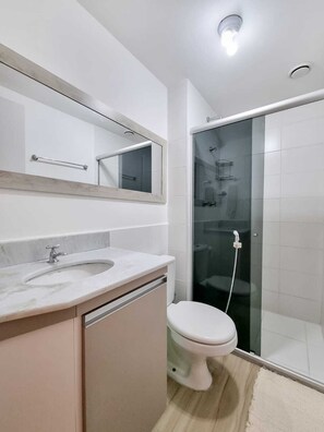 Towels, toilet paper - Apartment near Rio Centro (1.3km), with plenty of leisure and entertainment options. (Jacarepaguá)