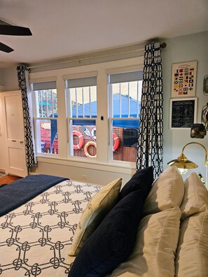 1 chambre, fer et planche à repasser, Wi-Fi gratuit, draps fournis