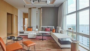 Swiss Prestige Suite, 1 King Bed | Living area - Swissotel Clark Philippines (Mabalacat City)