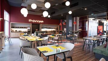 Daily buffet breakfast (EUR 10 per person)