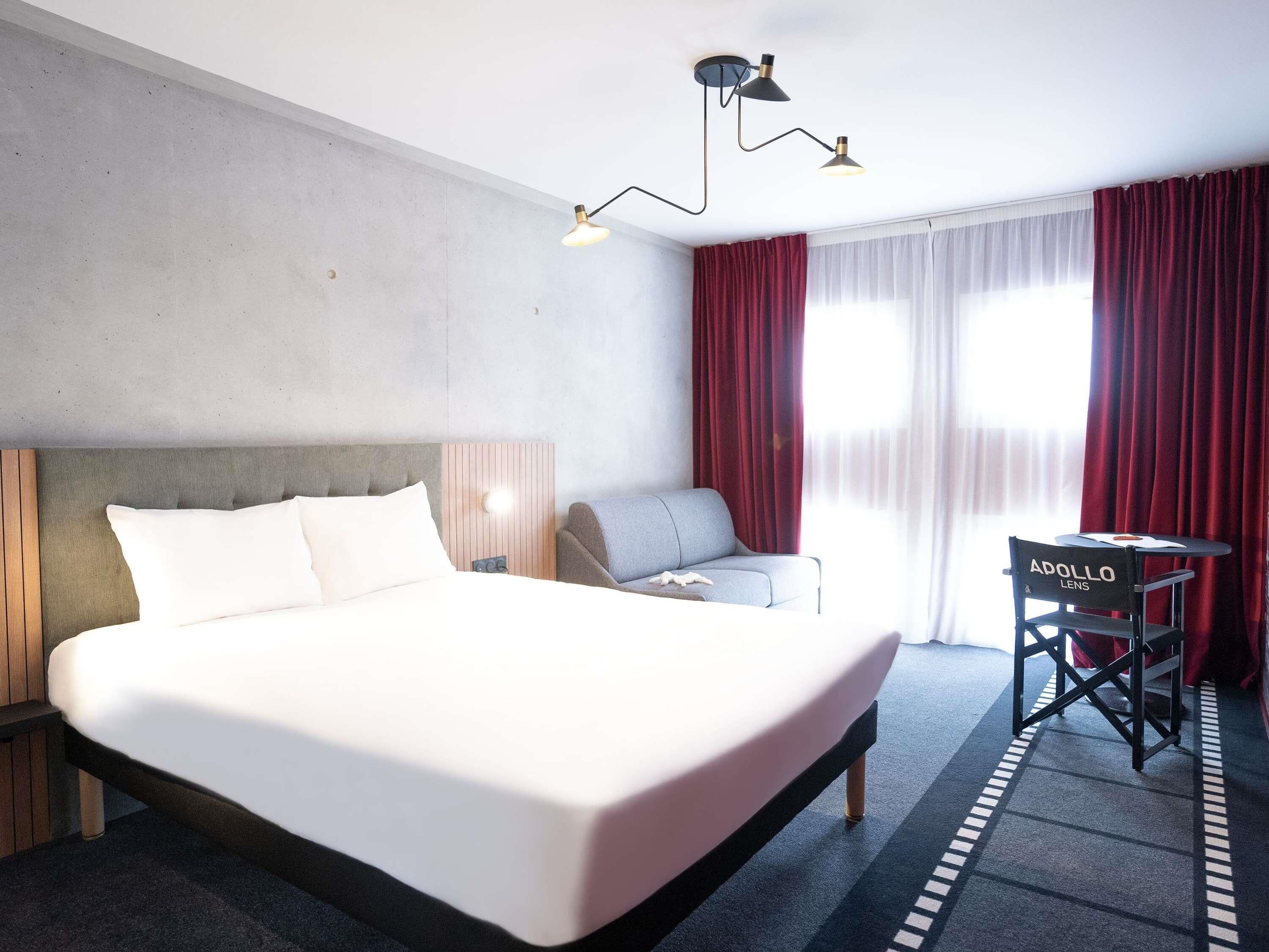 Chambre Exécutive, 1 lit double et 1 canapé-lit | Bureau, espace de travail pour ordinateur portable, rideaux occultants