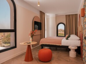 In-room safe, soundproofing, free cots/infant beds, free WiFi - Ibis Styles Sevilla Santa Justa (Seville)
