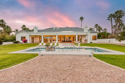 Sunridge by AvantStay | Glorious Estate w/ Pool, Hot Tub, Ping Pong & Pool Table