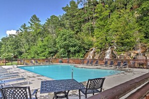 Piscine extérieure, piscine chauffée