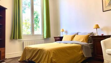 1 bedroom, iron/ironing board, travel crib, free WiFi