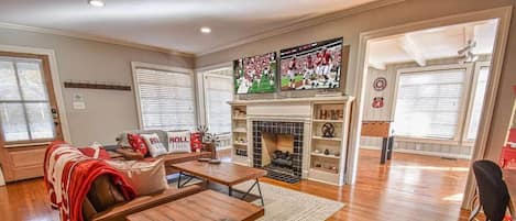 Fernseher, Videospiele, Arbeitsbereiche