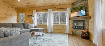 Deerberry Ridge (Hocking Hills Area)